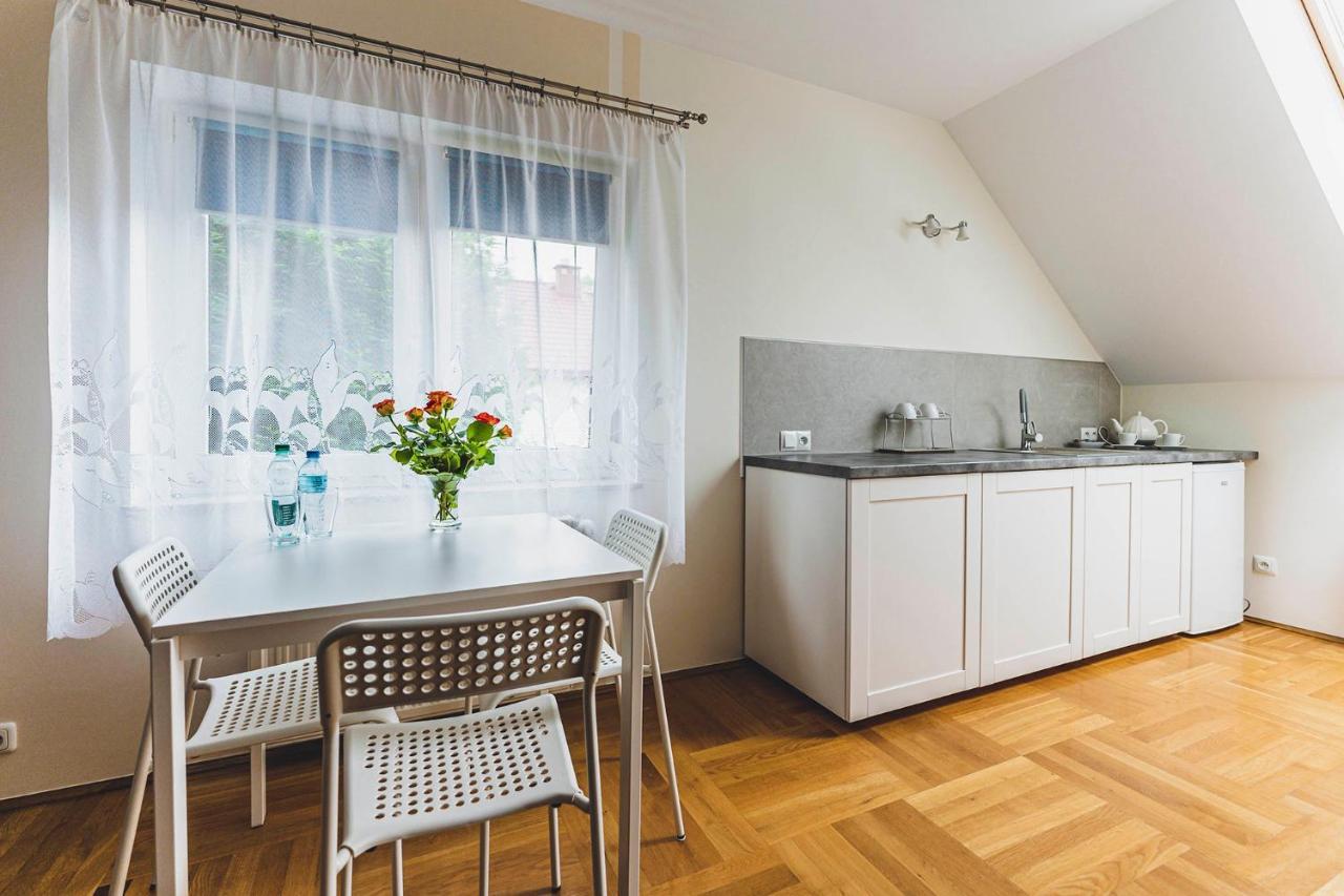 Sloneczna 23 Hotel Naleczow Luaran gambar