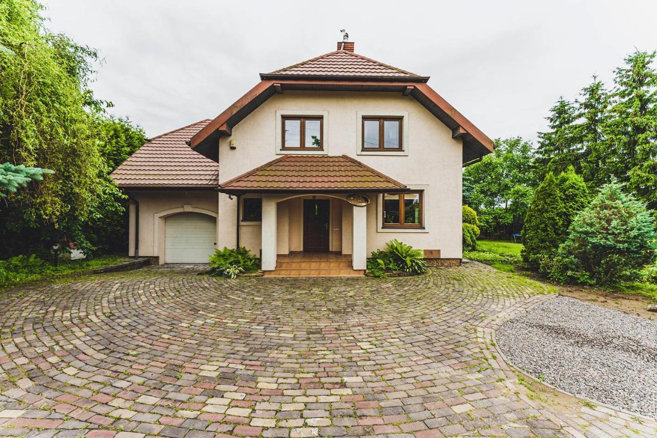 Sloneczna 23 Hotel Naleczow Luaran gambar