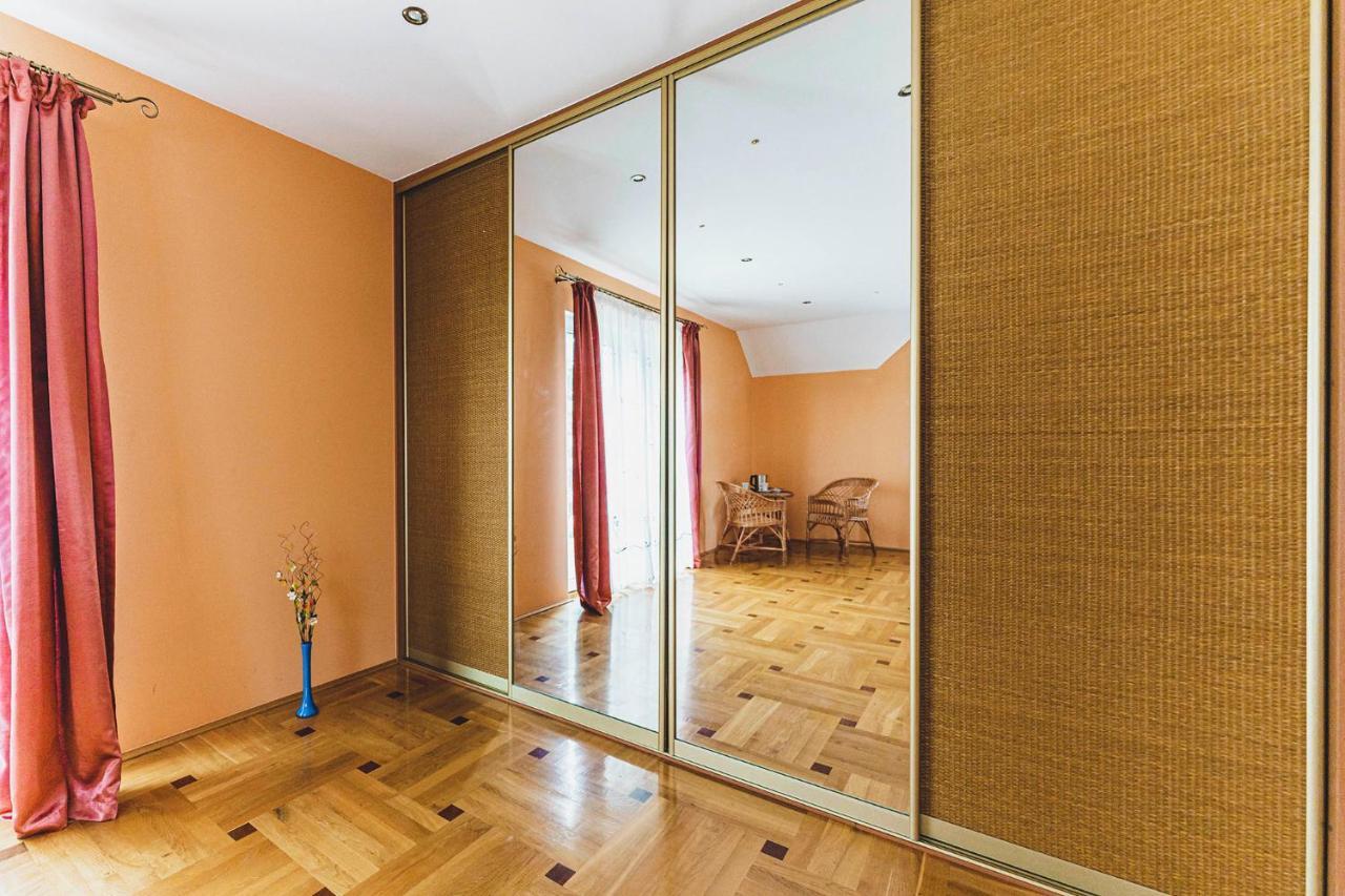 Sloneczna 23 Hotel Naleczow Luaran gambar
